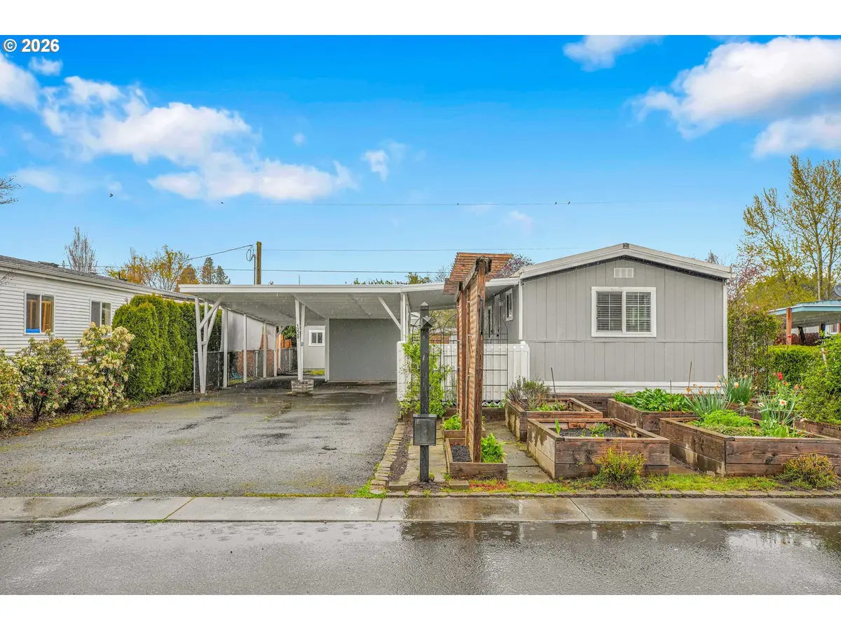 1220 NE KNOWLES DR, Vancouver, WA 98685