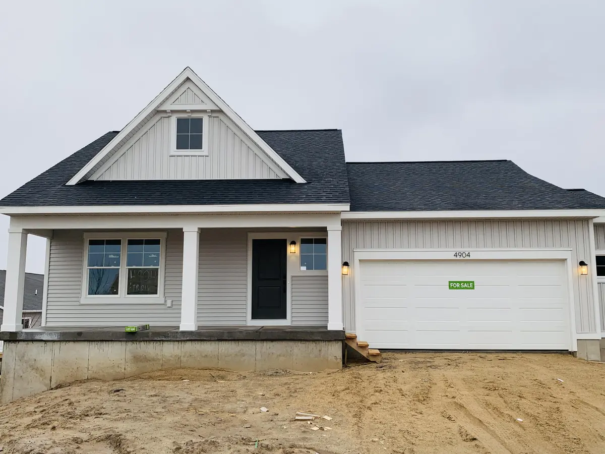 4904 Bethpage DR NW, Alpine Twp, MI 49321