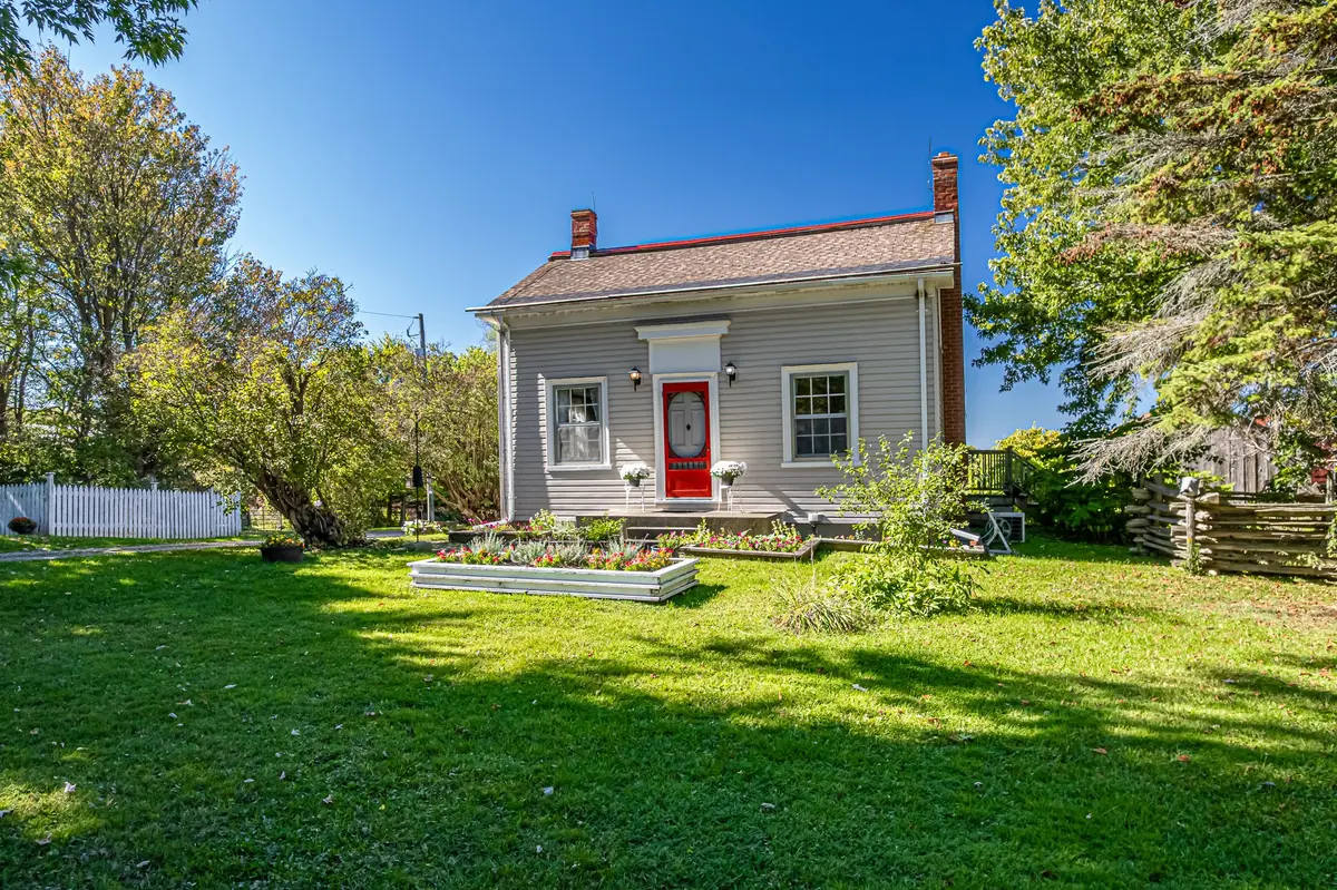 3012 8th Concession RD, Adjala-tosorontio, ON L0G 1W0