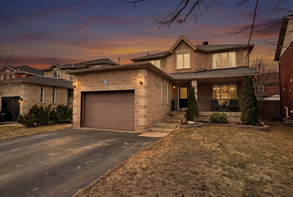44 Sherwood CT, Barrie, ON L4N 9V1