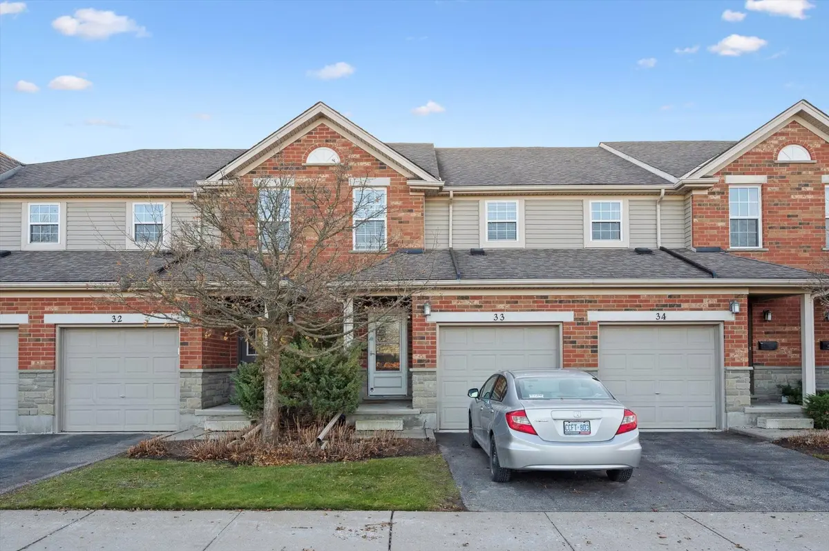 124 Gosling GDNS #33, Guelph, ON N1G 5K6