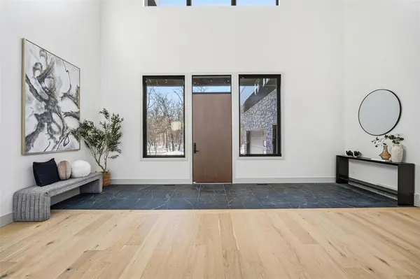 13 Thorlakson PL, Headingley, MB R4H 1A7