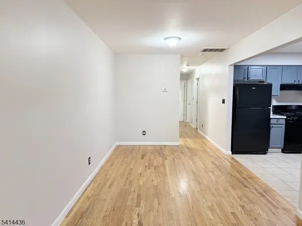 83 Peabody Pl, Newark City, NJ 07104