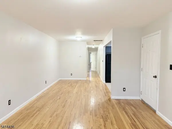 83 Peabody Pl, Newark City, NJ 07104