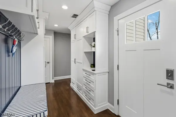 119 Wellington Ave, Millburn Twp., NJ 07078