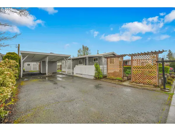 1220 NE KNOWLES DR, Vancouver, WA 98685