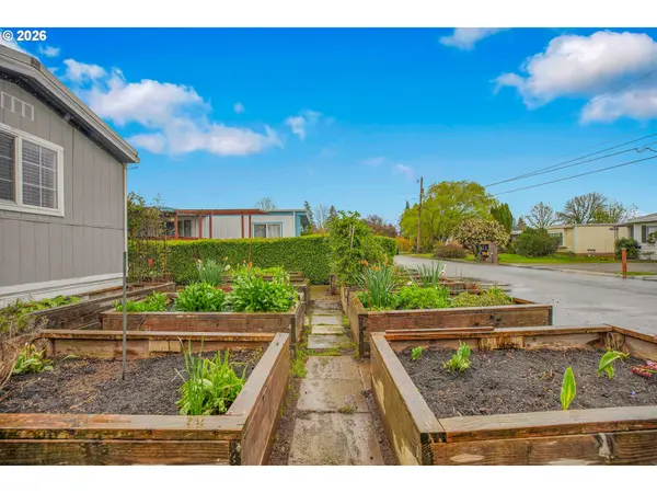 1220 NE KNOWLES DR, Vancouver, WA 98685