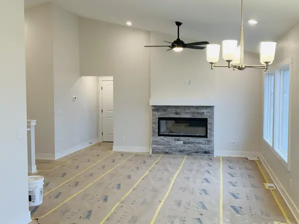 4904 Bethpage DR NW, Alpine Twp, MI 49321