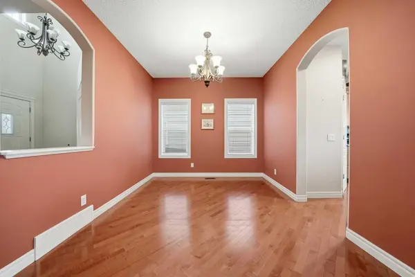 27 Saddleland WAY NE, Calgary, AB T3J5K6