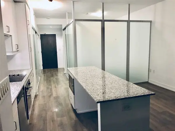 426 University AVE #3606, Toronto C01, ON M5G 1S9