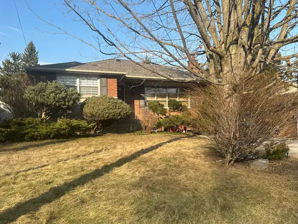 551 Brentwood AVE #Main, Oshawa, ON L1G 2S9