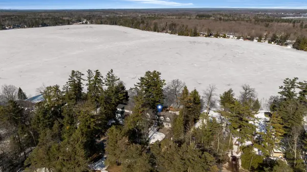 3143 South Sparrow Lake RD, Severn, ON L0K 2B0