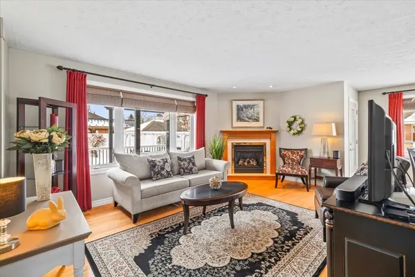 393 1st ST S, Hanover, ON N4N 3T8