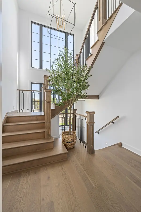 526 Creekview Chase, London North, ON N6G 3X8