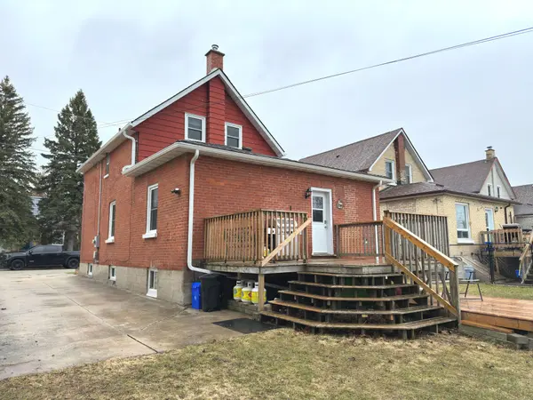 510 12th ST, Hanover, ON N4N 1V9