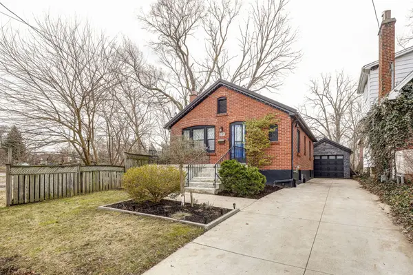 691 EMERY ST E, London South, ON N6C 2G3