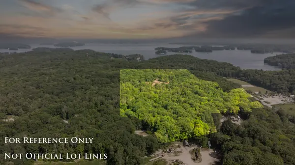 1091 Ferndale RD, Muskoka Lakes, ON P0B 1J0