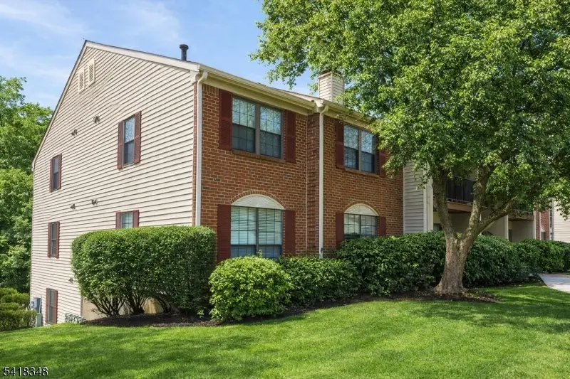 347 Penns Way, Bernards Twp., NJ 07920