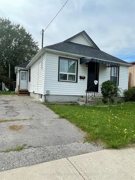 350 Oshawa BLVD S, Oshawa, ON L1H 5S4
