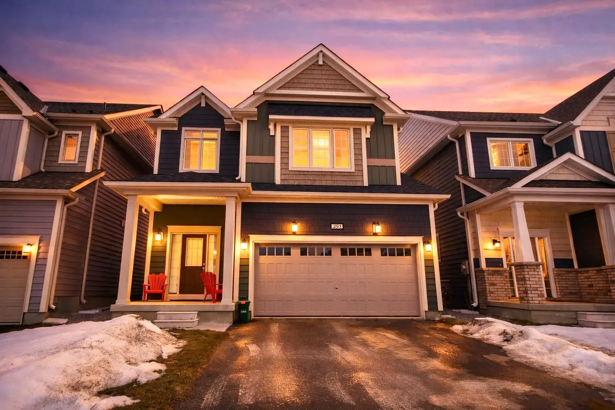 295 McEachern LN, Gravenhurst, ON P1P 0H8