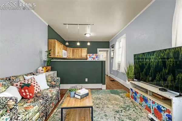 413 E Bijou ST, Colorado Springs, CO 80903