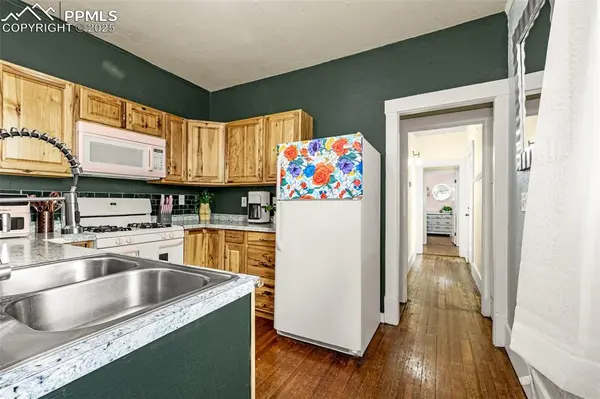 413 E Bijou ST, Colorado Springs, CO 80903