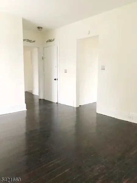 227 E 3rd Ave #3, Roselle Boro, NJ 07203