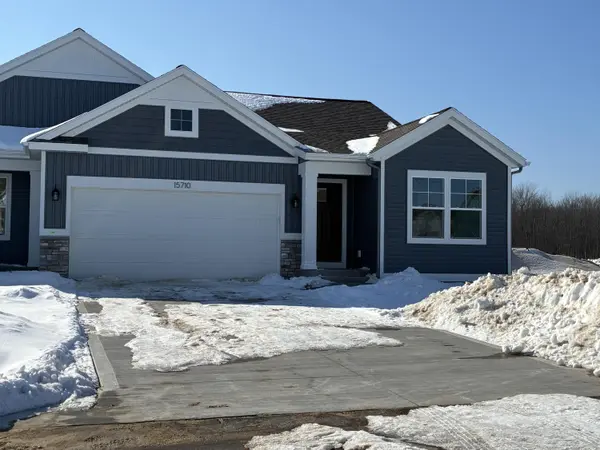 15710 Hawley DR #48, Grand Haven Twp, MI 49417