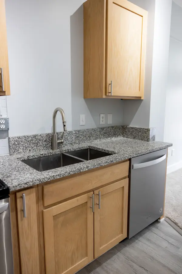 600 Broadway AVE NW #118, City Of Grand Rapids, MI 49504