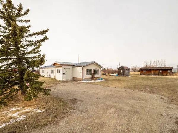 74 3 AVE SW, Glenwood, AB T0K 2R0