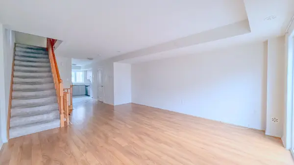 2650 Deputy Minster PATH, Oshawa, ON L1L 0M7