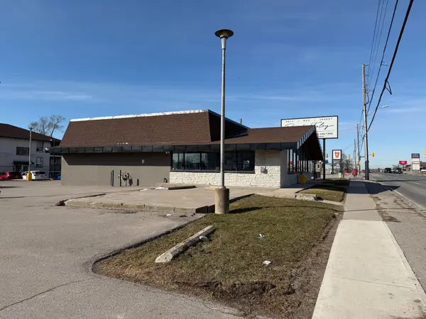 375 King ST, Oshawa, ON L1J 2K3