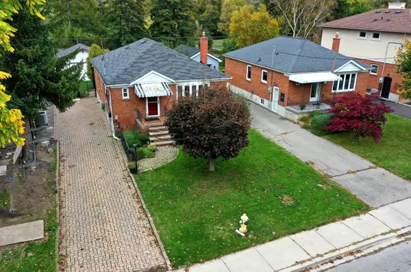 56 Cynthia RD, Toronto W03, ON M6N 2P9