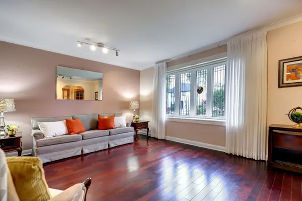 56 Cynthia RD, Toronto W03, ON M6N 2P9