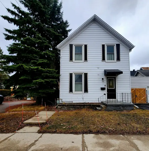 47 Pearl ST E, Brockville, ON K6V 1P6