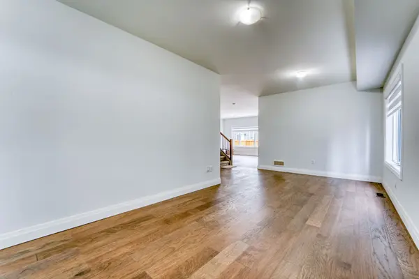 4277 John Ross CT, Windsor, ON N8W 0B5