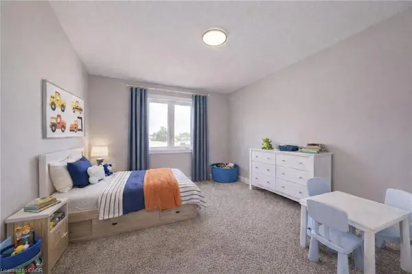 102 Thackeray WAY, Minto, ON N0G 1Z0