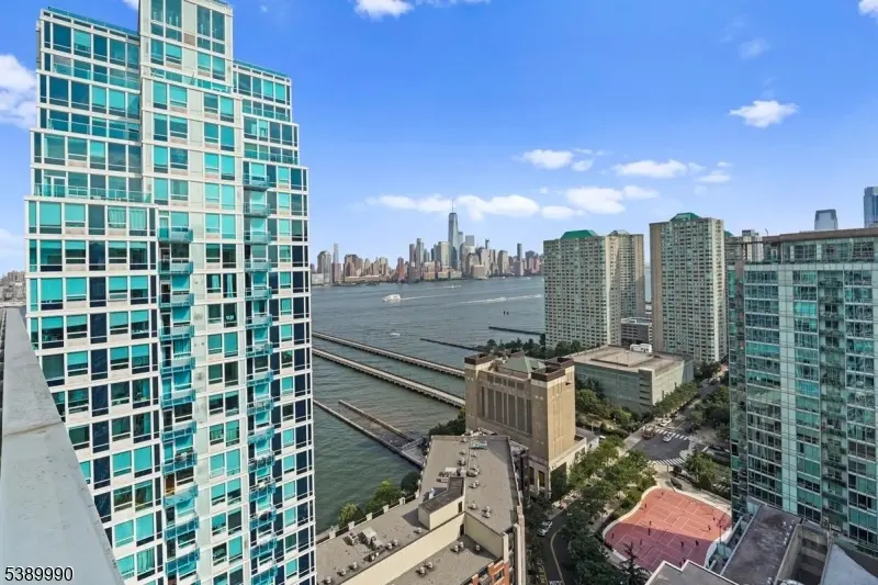 1 Shore Ln #1205, Jersey City, NJ 07310