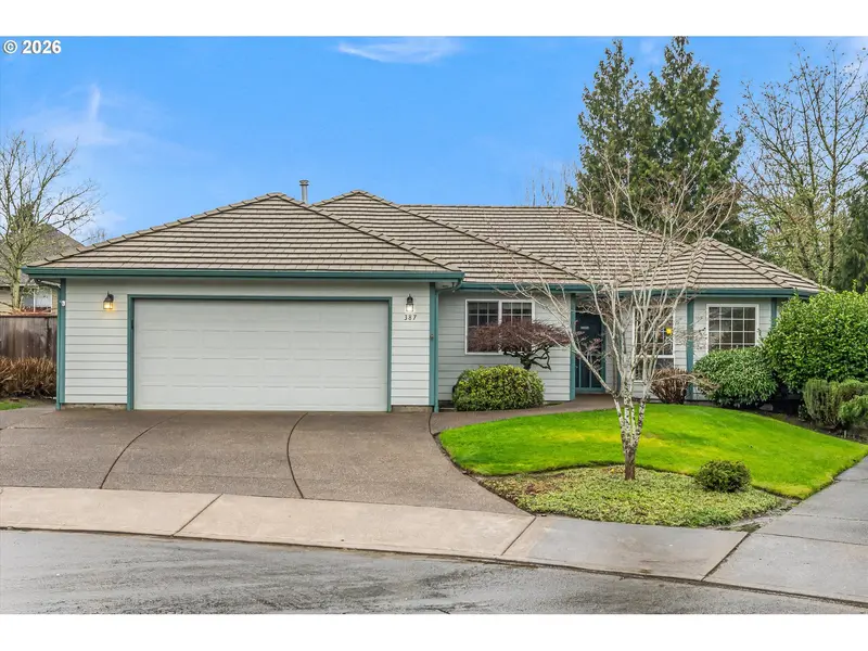 387 NE 15TH CT, Hillsboro, OR 97124