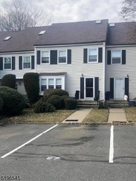 27 Wexford Dr, Mendham Boro, NJ 07945