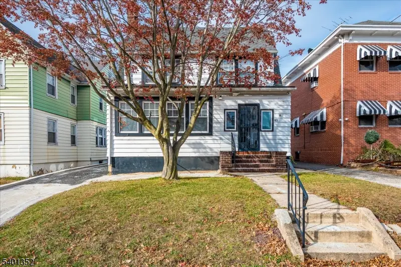 85 Hillcrest Ter, East Orange City, NJ 07018