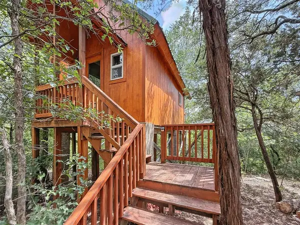 4344 Blue Lake Court, Granbury, TX 76048