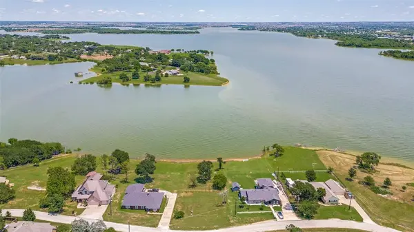 1505 Hillcrest Drive, Little Elm, TX 75068