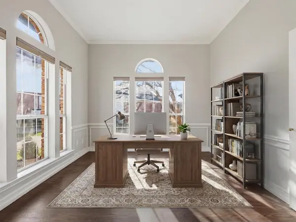 1227 Cambridge Drive, Carrollton, TX 75007