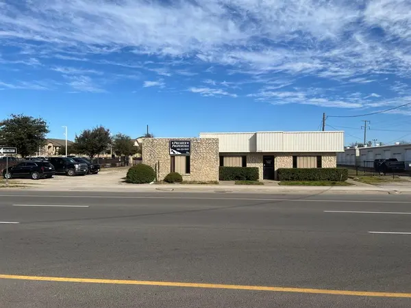 2515 E Hubbard Street, Mineral Wells, TX 76067