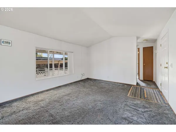 10505 NE 53RD AVE, Vancouver, WA 98686