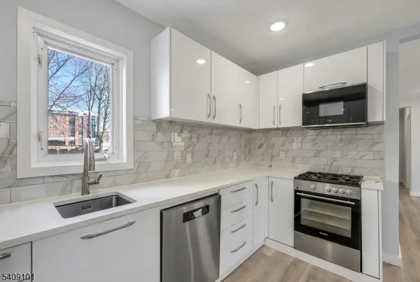 17 Mission St, Montclair Twp., NJ 07042