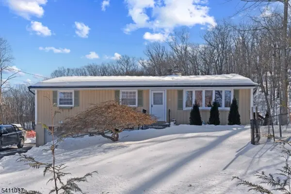 11 Glenn Ter, Fredon Twp., NJ 07860