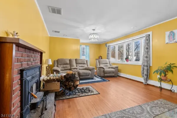 11 Glenn Ter, Fredon Twp., NJ 07860