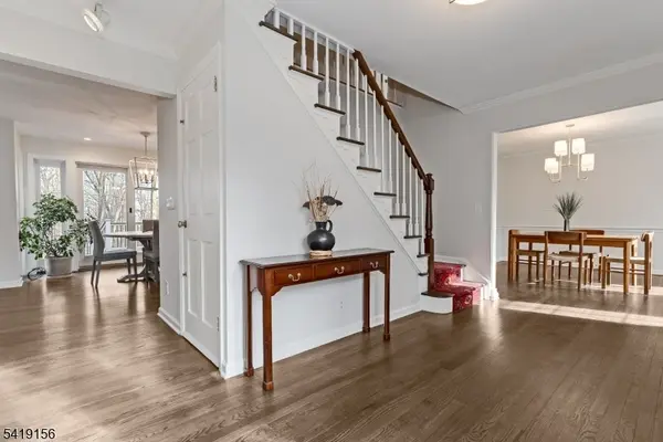 56 Countrywood Dr, Hanover Twp., NJ 07950